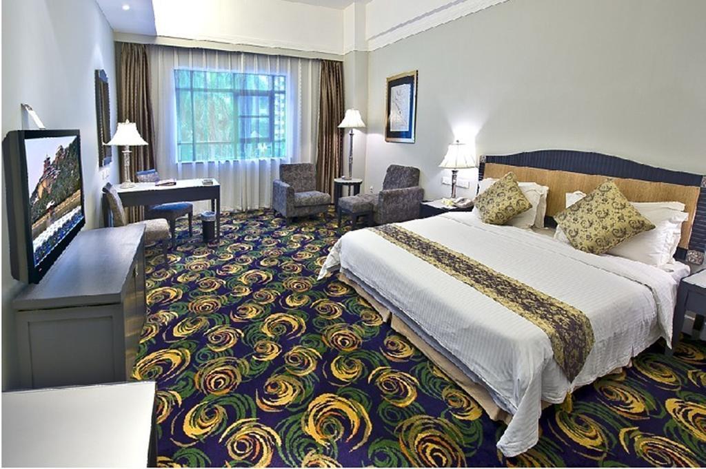Zhuhai Richmond Hotel Стая снимка